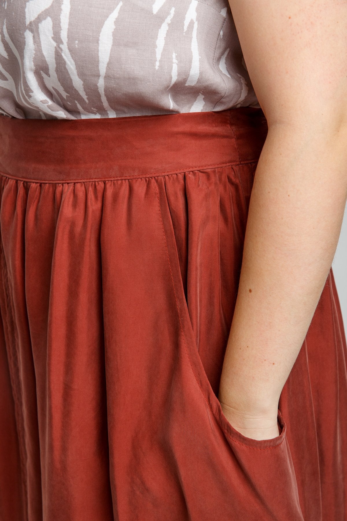 Brumby Curve skirt pattern